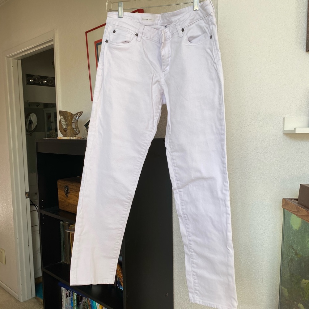 KUT from the Kloth Catherine Boyfriend jeans 10